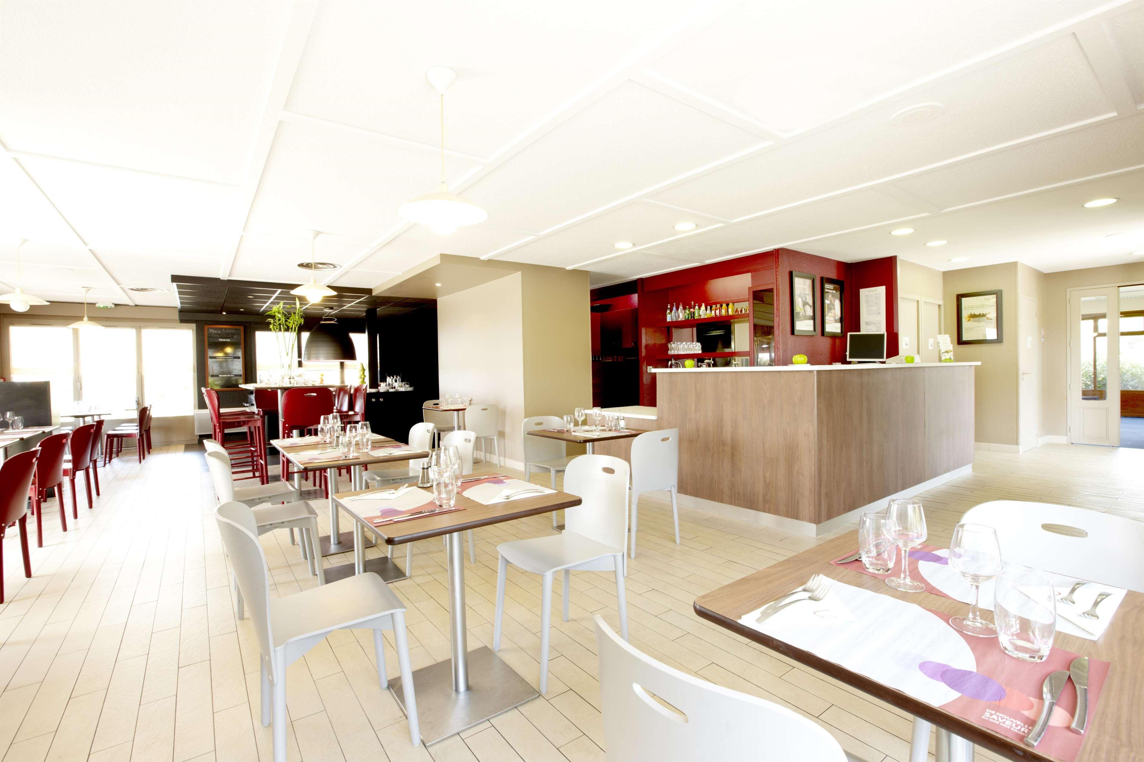 Campanile Salon-De-Provence Hotel Buitenkant foto